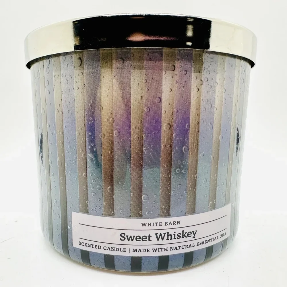 Bath & Body Works White Barn Sweet Whiskey 3-Wick Candle